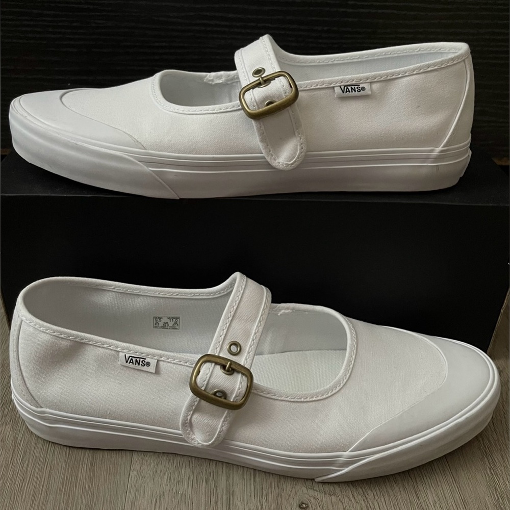Vans Mary Jane Shoe in True White - Women’s 11 / Men’s 9.5